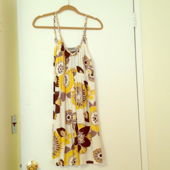 Flowery sun dress