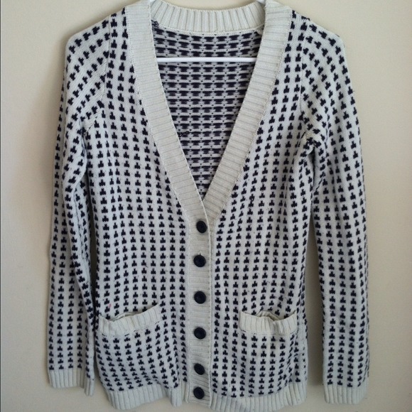 HOLD 🌙 Urban outfitters Long Sweater