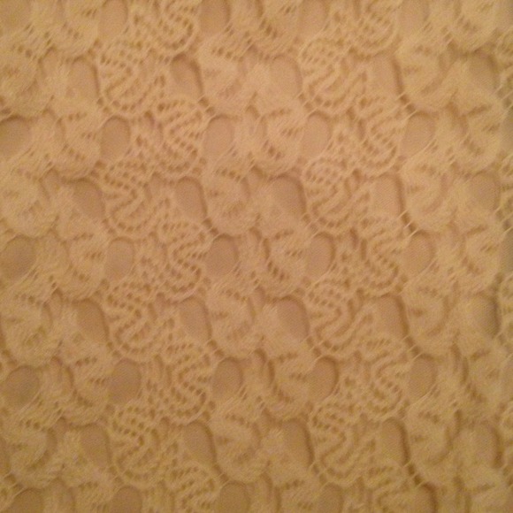 🎉Host Pick🎉 Juliet's Balcony Crochet Shift Dress - Picture 3 of 4