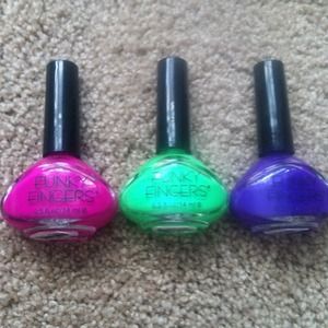 Funky fingers nail polish