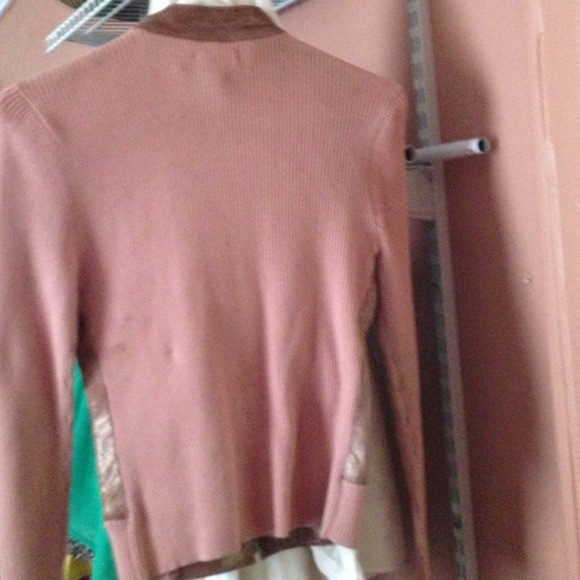 Genuine leather like love sweater leather jacket - Picture 2 of 2