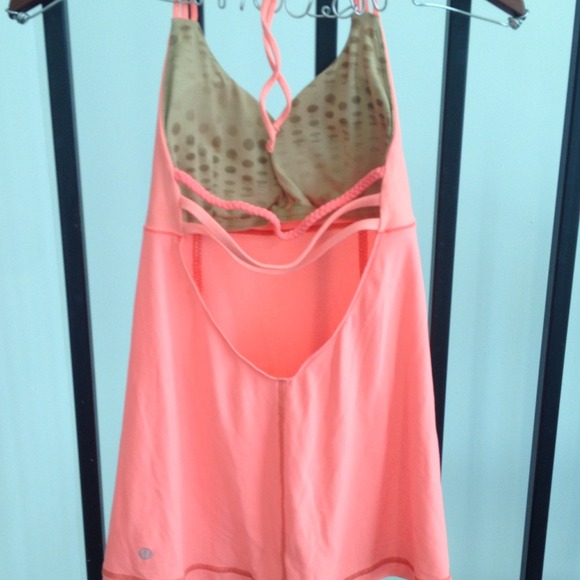 Lululemon Wandering Yogi Halter - Picture 3 of 4