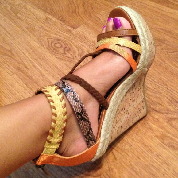 Multi-color wedges! - Picture 4 of 4