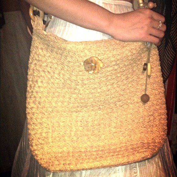 Cute paper satchel - Picture 1 of 2