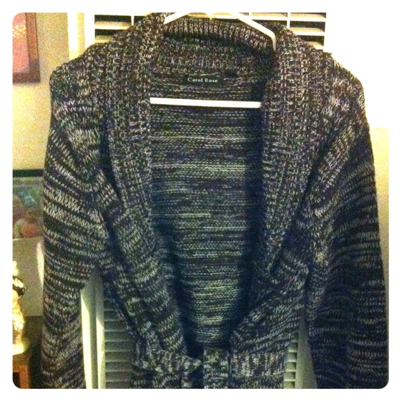 **TRADE**Egg plant purple sweater