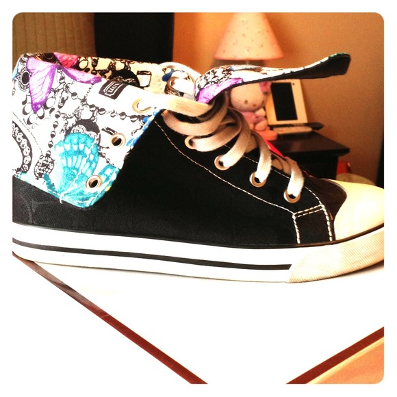 Coach tennis. Very cute and casual