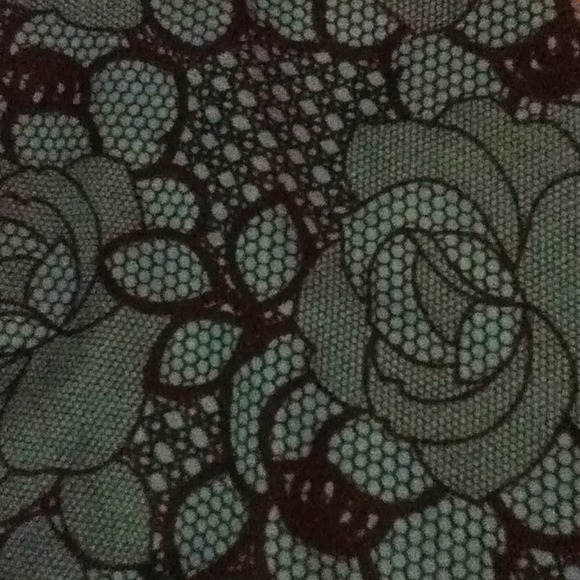 Floral Leggings - Picture 2 of 3