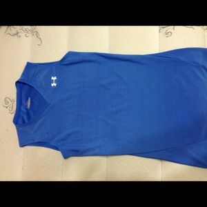 Underarmor work out top