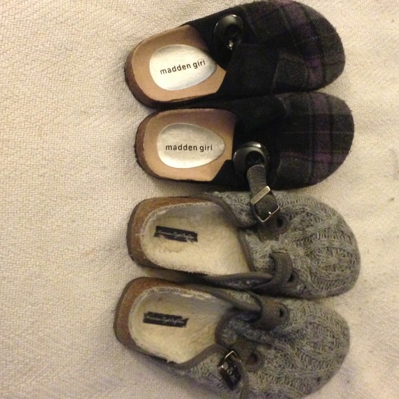 Bundle. Clogs.