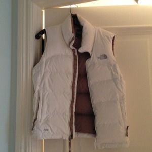 Warm white north face vest