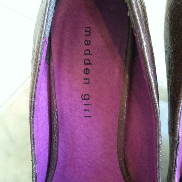 $19 TODAY! MADDEN GIRL tope/light brown heels! - Picture 3 of 4