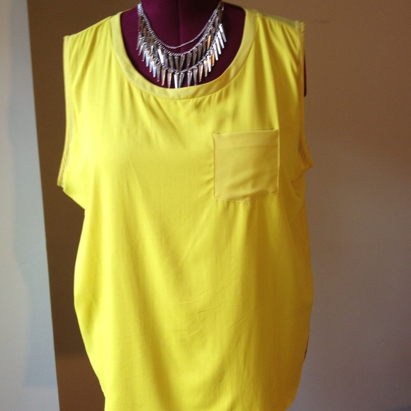Mossimo Tops - 💥Mossimo Bright Yellow Shell Tank Top size XXL💥