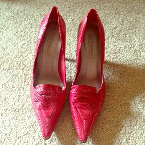 Enzo angiolini pumps