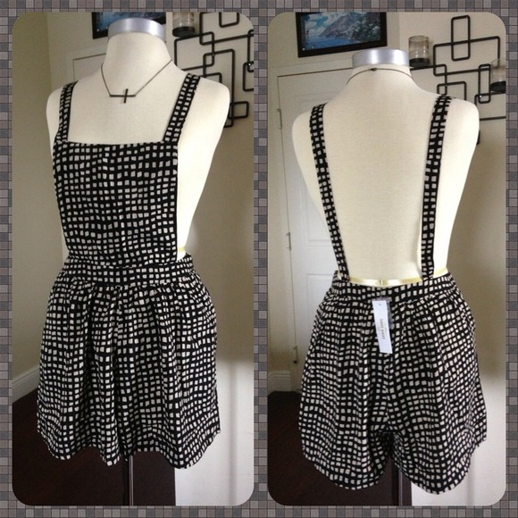 Sans Souci Overall Romper