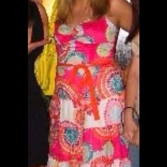 ❌Sold❌Pretty flirty fun BCBG sundress - Picture 3 of 4