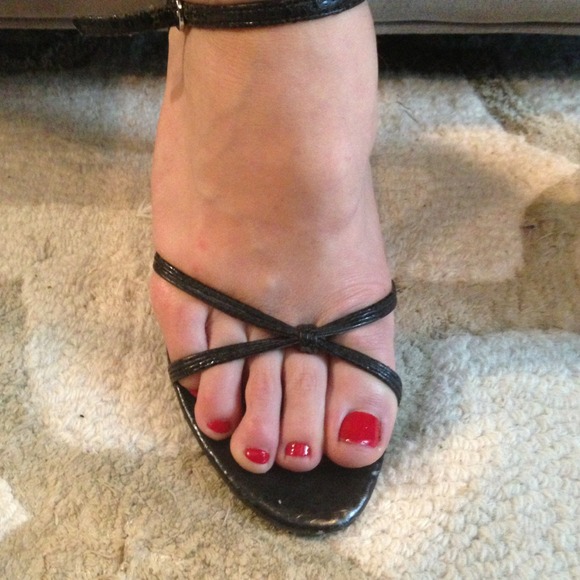 Sold: Evening Sandals - Picture 3 of 4