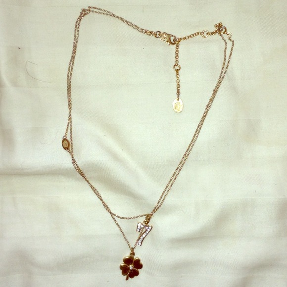 Juicy couture necklace