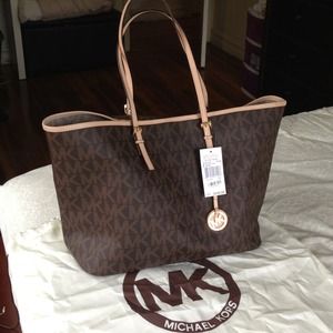 Authentic Michael kors  md jet set  travel tote