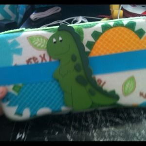 Hold for ladyfair🌴Dino case🌴