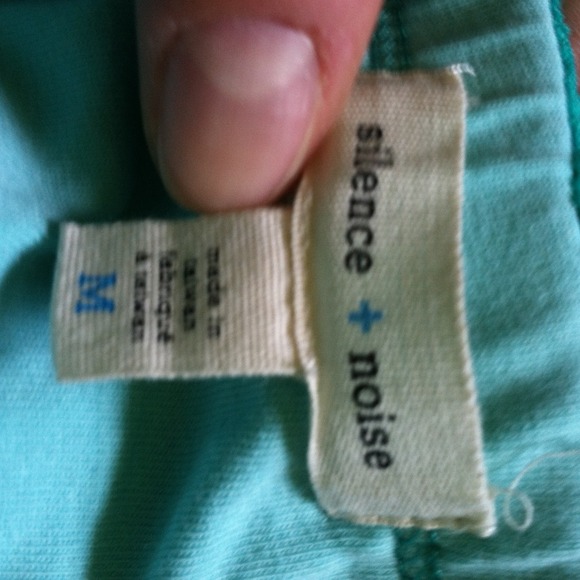 X SOLD X SILENCE & NOISE turquoise crop top! - Picture 2 of 3