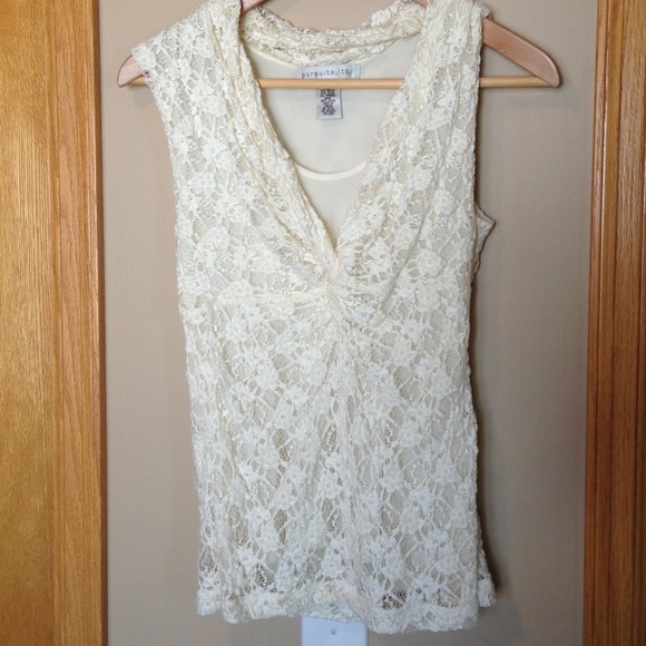 Cream lace top - Picture 1 of 3