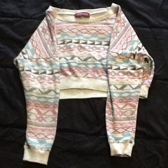 Sweater crop top