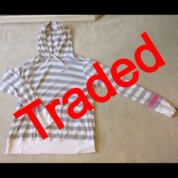 Nike thin sweatshirt