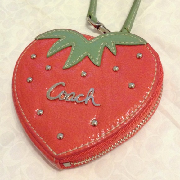 🚫Bundled🚫 Patent leather coin purse - Picture 2 of 4