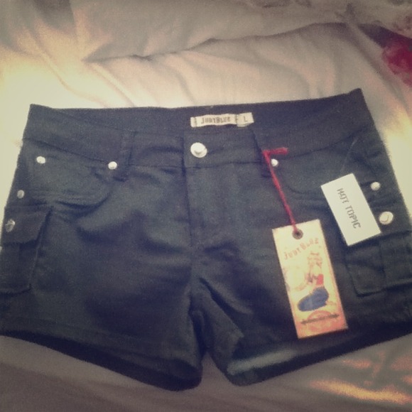 JudyBlue (HotTopic) shorts - Picture 1 of 1