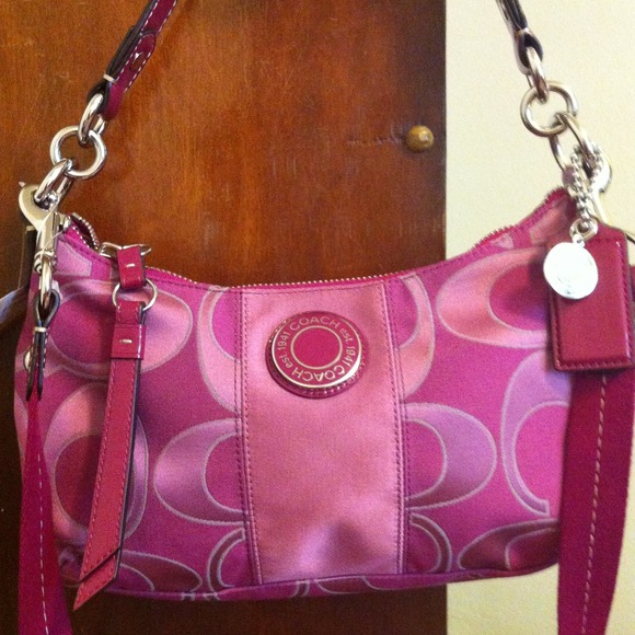Fuchsia coach handbag