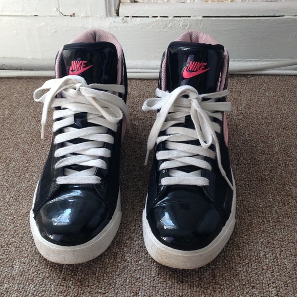 Pink and black Limited Edition Nikes - Picture 1 of 3