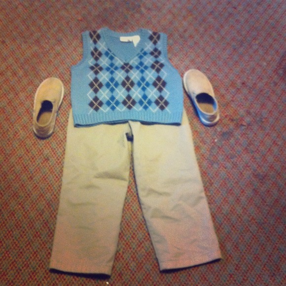 Sweater Vest