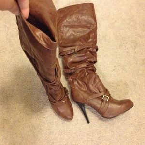 HOLD for @bolanos171