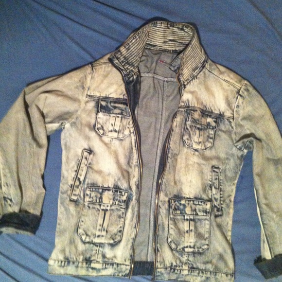 Fully bleached jean jacket; Denim - Picture 1 of 3