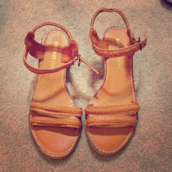 Rocket Dog wedge sandals! 😊