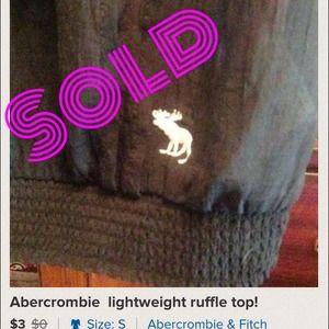 Abercrombie lightweight ruffle top!
