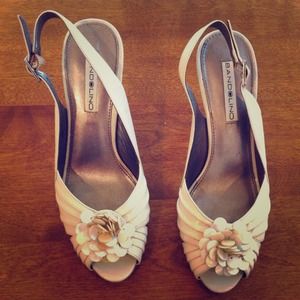 Bandolino Open Toe Slingbacks in Ivory