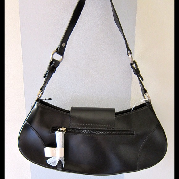 Guess purse NWT - Picture 2 of 4