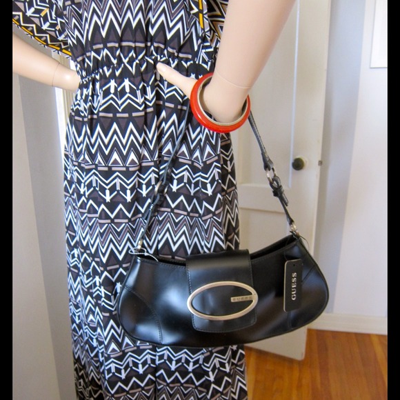 Guess purse NWT - Picture 3 of 4