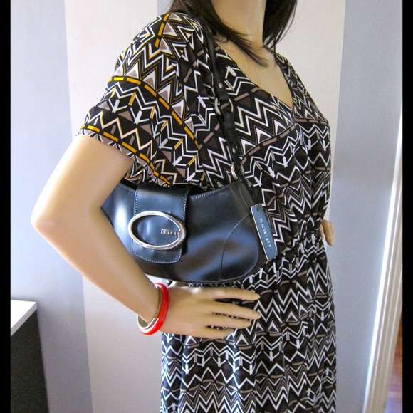 Guess purse NWT - Picture 4 of 4