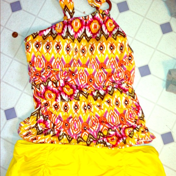 Brand New never worn swim suit.
