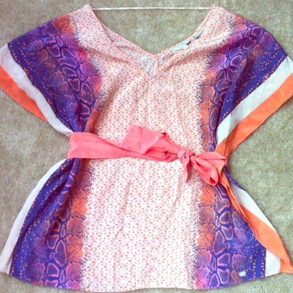 Snake print Guess top