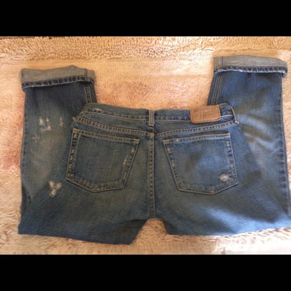 Hollister Capris - Picture 2 of 2