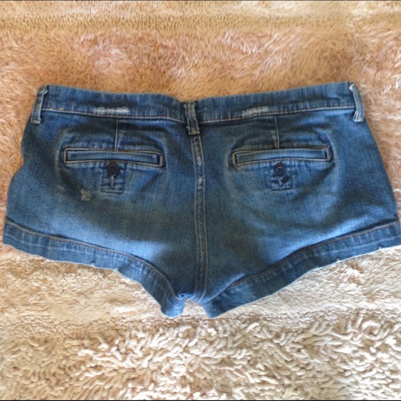 Hollister shorts - Picture 2 of 2