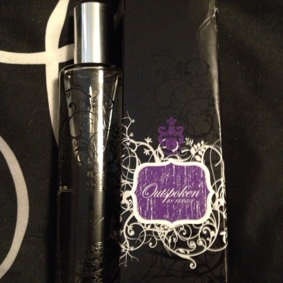 Outspoken Body Mist by Fergie. REDUCED