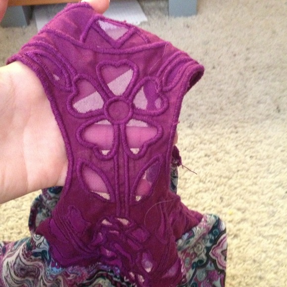 Tank top - Picture 3 of 4