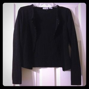 Black medium sweater