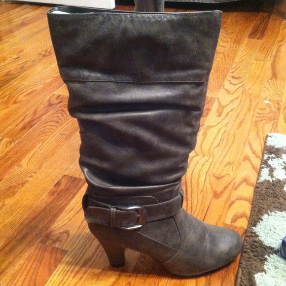 Madden girl perlille grey boots