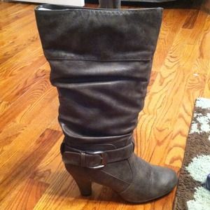 Madden girl perlille grey boots