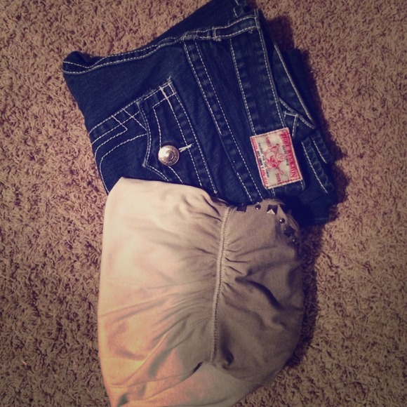 😊Reduced😊True religion 28